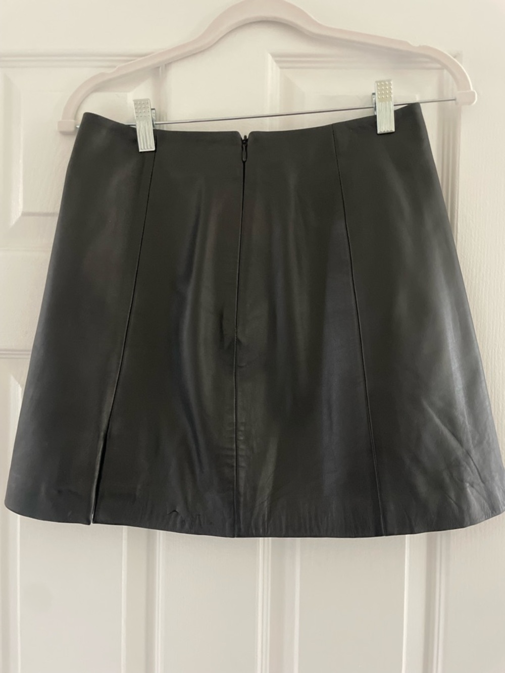& other stories black leather mini skirt US size 2 / US size 4 - Picture 3 of 7